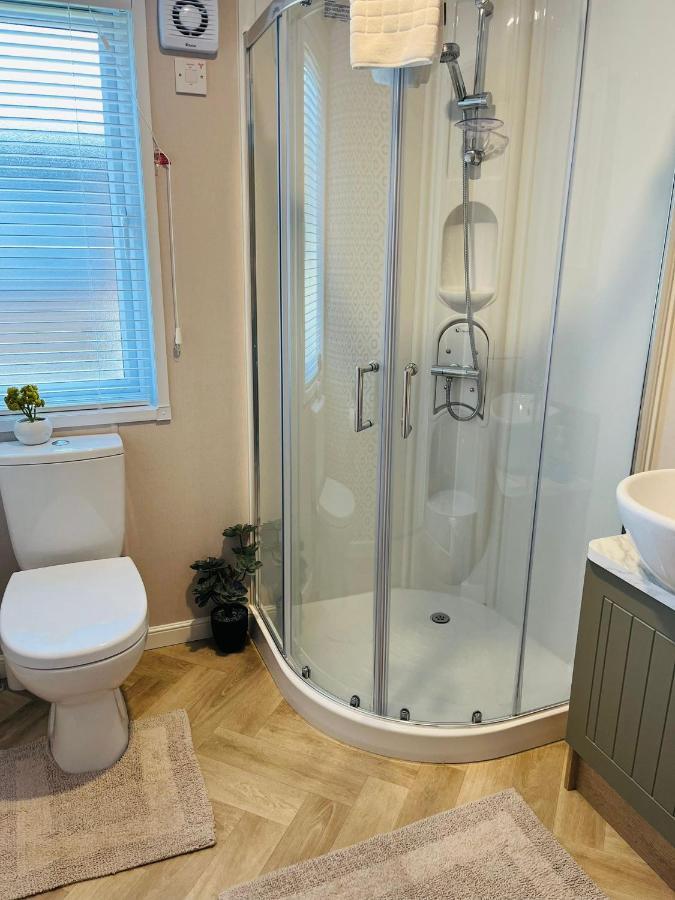 Barakah Lodge With Hot Tub York Zewnętrze zdjęcie